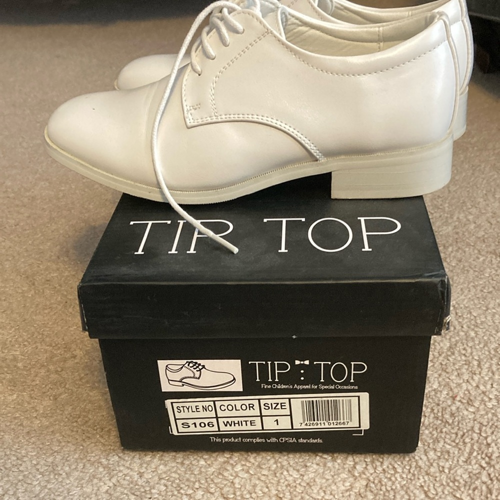 Tip Top White Leather Shoes